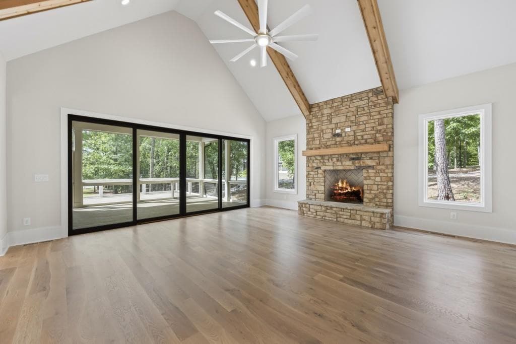 5 bedroom, 5 bathroom, 4,097 sq ft single family residence for sale at 1301 Grayson Pointe Drive, Buckhead, GA 30625 — photo 9