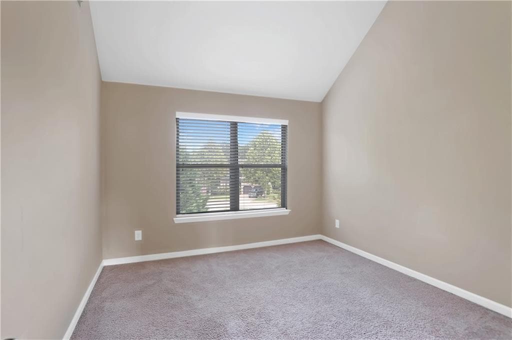 4 bedroom, 3 bathroom, 2,695 sq ft single family residence for sale at 958 Nevis Way, Mcdonough, GA 30253 — photo 6