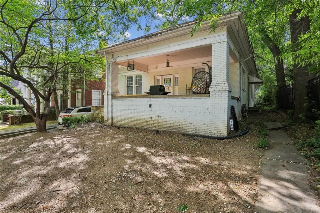 1 bedroom, 1 bathroom apartment for rent at 385 10th Street, Atlanta, GA 30309 for $1,900 a month — photo 2