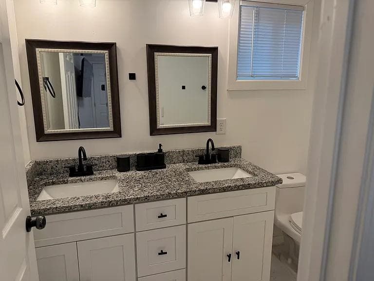 3 bedroom, 2 bathroom, 1,144 sq ft single family residence for sale at 2581 Hood Avenue, Atlanta, GA 30318 — photo 7