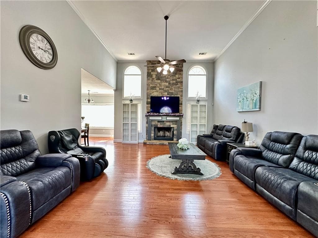4 bedroom, 4 bathroom, 3,218 sq ft single family residence for sale at 320 Pecan Court, Mcdonough, GA 30252 — photo 6