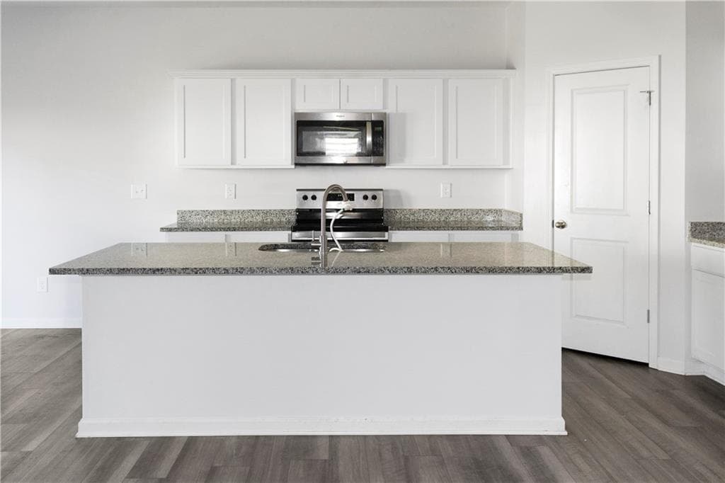 5 bedroom, 5 bathroom, 3,214 sq ft single family residence under contract at 36 Knightsbridge Lane, Winder, GA 30680 — photo 5
