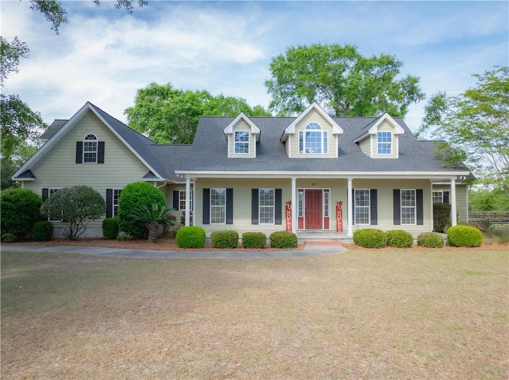 687 Mallard Pointe Drive, Douglas, GA 31535 — most recent listing photo