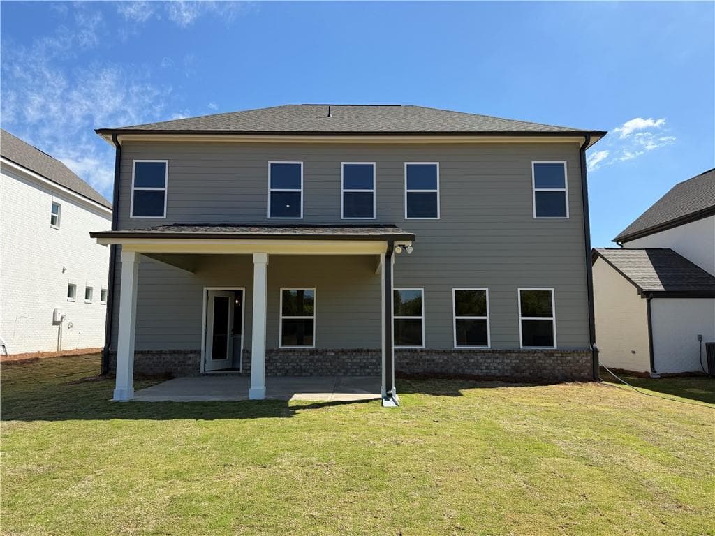 5 bedroom, 3 bathroom, 2,549 sq ft single family residence under contract at 692 Secret Garden Lane, Dacula, GA 30019 — photo 5