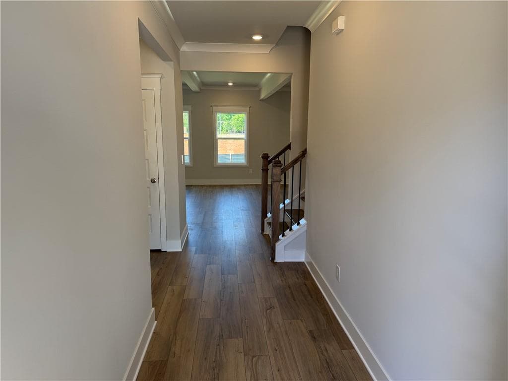 5 bedroom, 3 bathroom, 2,549 sq ft single family residence under contract at 692 Secret Garden Lane, Dacula, GA 30019 — photo 7