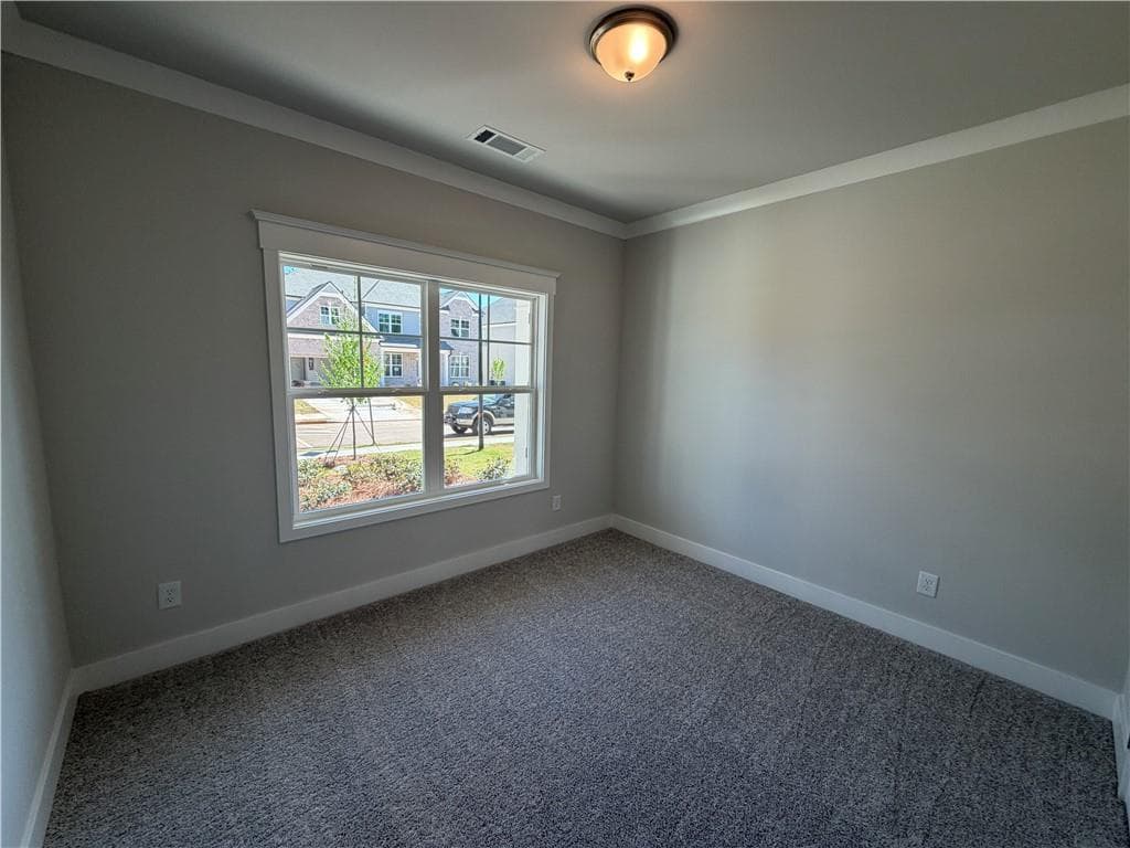 5 bedroom, 3 bathroom, 2,549 sq ft single family residence under contract at 692 Secret Garden Lane, Dacula, GA 30019 — photo 9