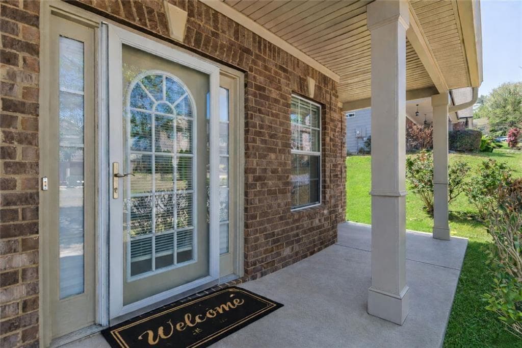 4 bedroom, 4 bathroom, 4,100 sq ft single family residence for sale at 248 Allegrini Drive, Atlanta, GA 30349 — photo 3