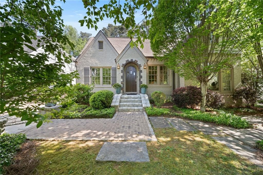 1180 Cumberland Road, Atlanta, GA 30306 — most recent listing photo