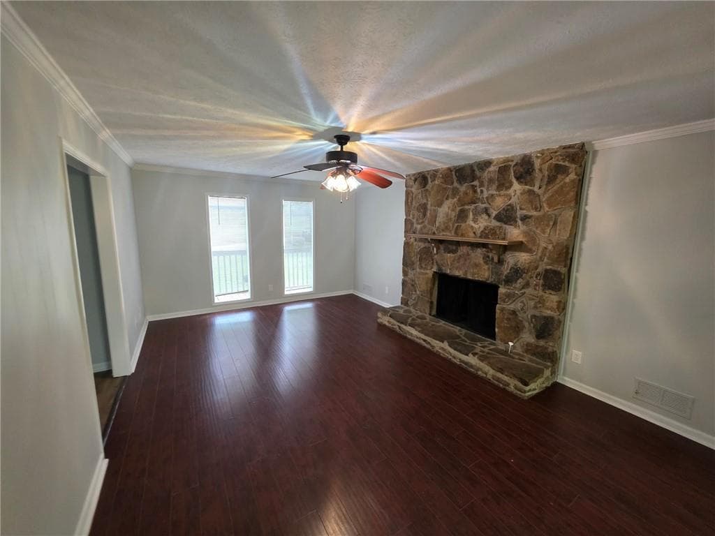 4 bedroom, 3 bathroom, 2,718 sq ft single family residence for sale at 5051 Golfbrook Drive, Stone Mountain, GA 30088 — photo 3