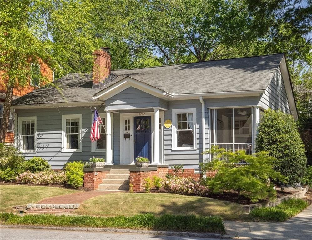 3 bedroom, 2 bathroom, 1,598 sq ft single family residence sold at 1252 Mansfield Avenue, Atlanta, GA 30307