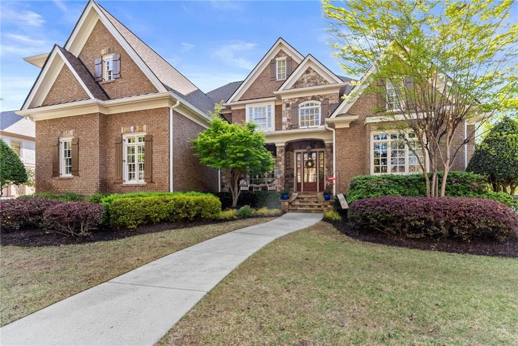 5 bedroom, 7 bathroom, 8,653 sq ft single family residence for sale at 6221 Random Winds Bluff, Gainesville, GA 30506 — photo 6
