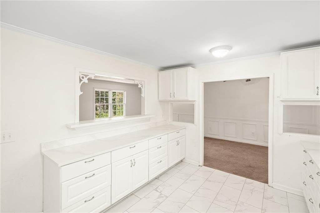 3 bedroom, 2 bathroom, 1,736 sq ft single family residence under contract at 2159 Chestnut Log Drive, Lithia Springs, GA 30122 — photo 9