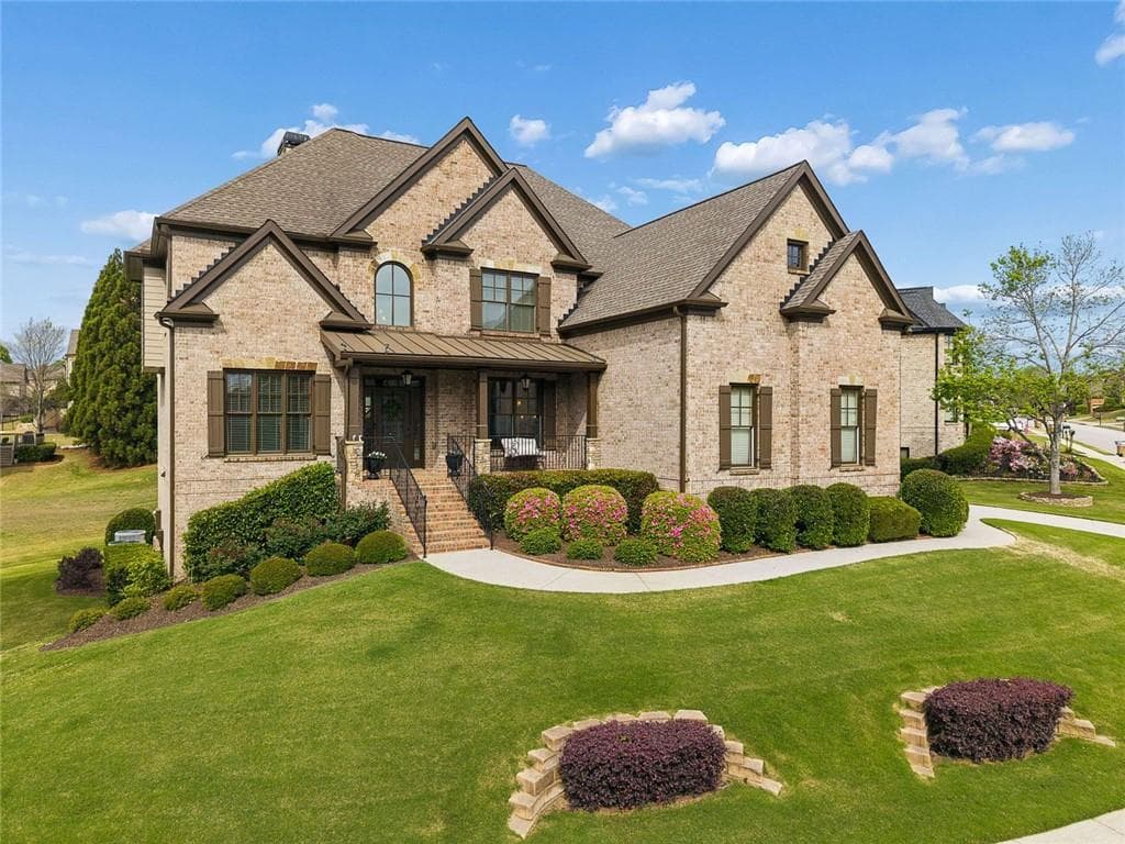6 bedroom, 5 bathroom, 7,495 sq ft single family residence sold at 2370 Hopehaven Way, Hoschton, GA 30548