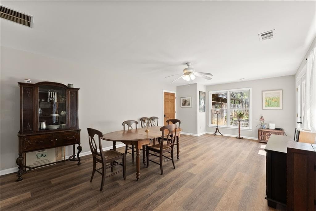4 bedroom, 4 bathroom, 4,149 sq ft single family residence for sale at 290 Chastain Road, Sautee Nacoochee, GA 30571 — photo 10