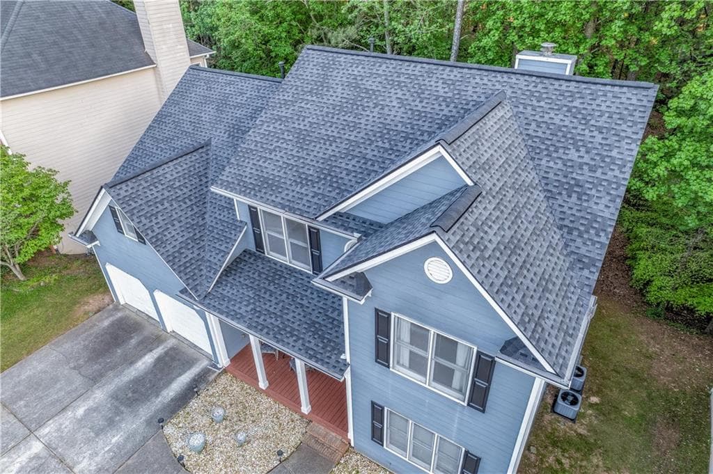 4 bedroom, 3 bathroom, 2,161 sq ft single family residence under contract at 4321 Clairesbrook Lane, Acworth, GA 30101 — photo 6