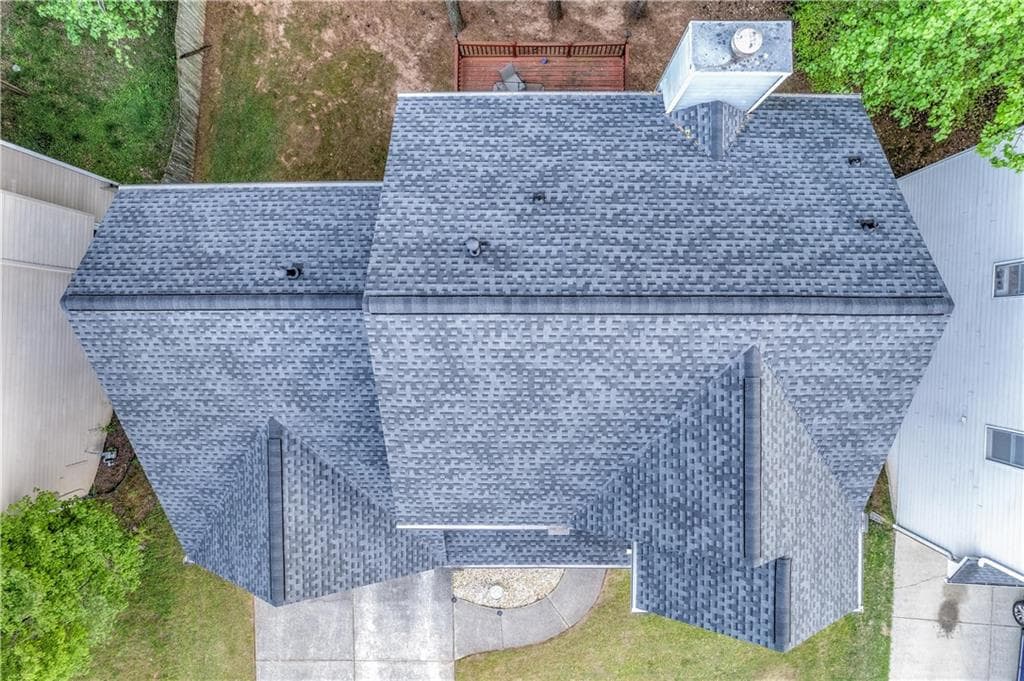 4 bedroom, 3 bathroom, 2,161 sq ft single family residence under contract at 4321 Clairesbrook Lane, Acworth, GA 30101 — photo 7
