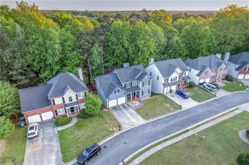 4 bedroom, 3 bathroom, 2,161 sq ft single family residence under contract at 4321 Clairesbrook Lane, Acworth, GA 30101 — photo 9