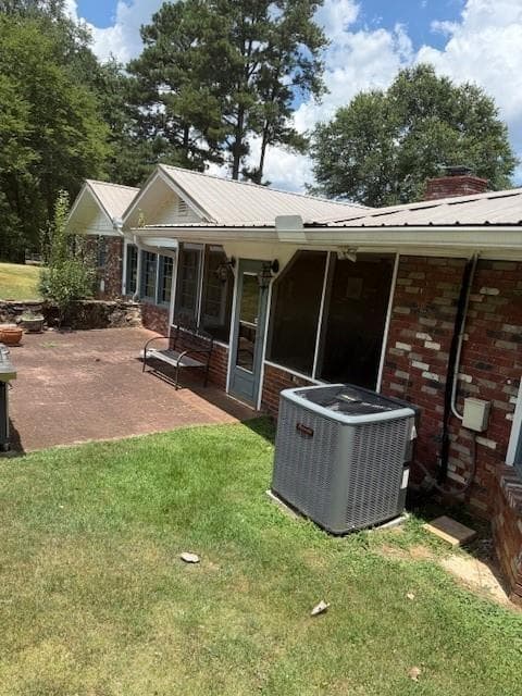3 bedroom, 3 bathroom, 2,020 sq ft single family residence for sale at 26 Indian Trail, Cartersville, GA 30120 — photo 2