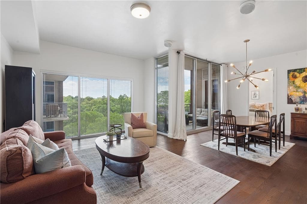 2 bedroom, 3 bathroom, 1,521 sq ft condominium for sale at 1820 Peachtree Street 704, Atlanta, GA 30309 — photo 4