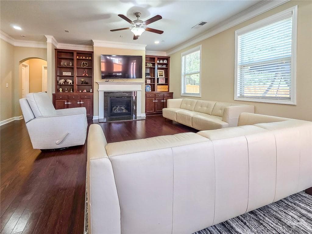 4 bedroom, 3 bathroom, 3,163 sq ft single family residence for sale at 5620 Shiloh Woods Drive, Cumming, GA 30040 — photo 6
