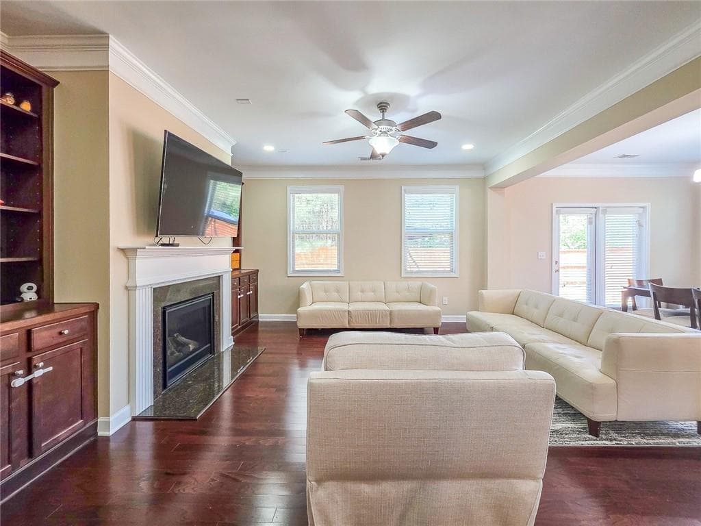 4 bedroom, 3 bathroom, 3,163 sq ft single family residence for sale at 5620 Shiloh Woods Drive, Cumming, GA 30040 — photo 7