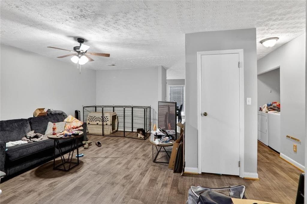 duplex under contract at 332 Lockwood Terrace, Decatur, GA 30030 — photo 5