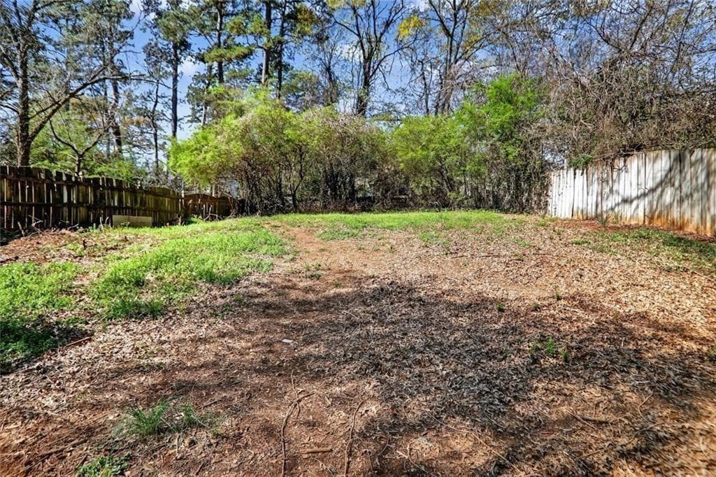 duplex under contract at 332 Lockwood Terrace, Decatur, GA 30030 — photo 7