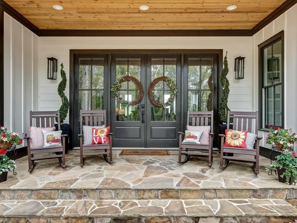 7 bedroom, 8 bathroom, 4,677 sq ft single family residence for sale at 183 Barrett Circle, Dahlonega, GA 30533 — photo 6