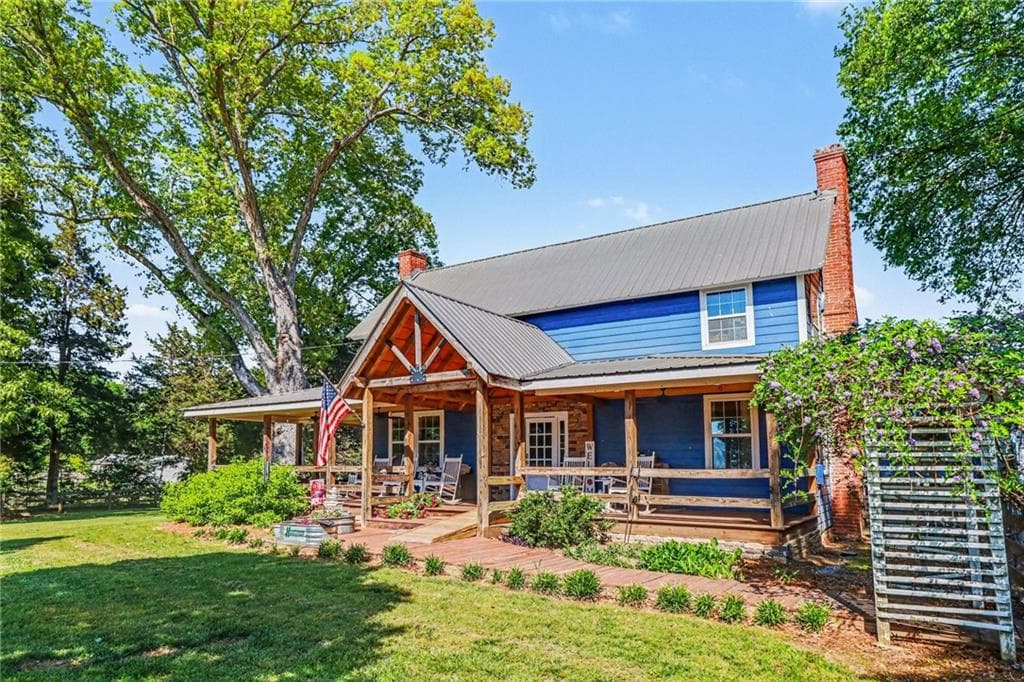 5 bedroom, 5 bathroom, 3,777 sq ft single family residence for sale at 197 Hills Creek Road, Taylorsville, GA 30178 — photo 3