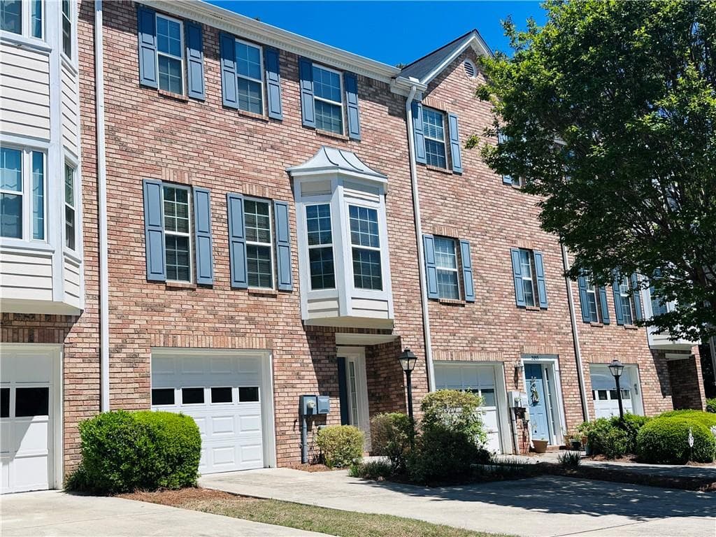 2037 Pinnacle Pointe Drives, Norcross, GA 30071 — most recent listing photo