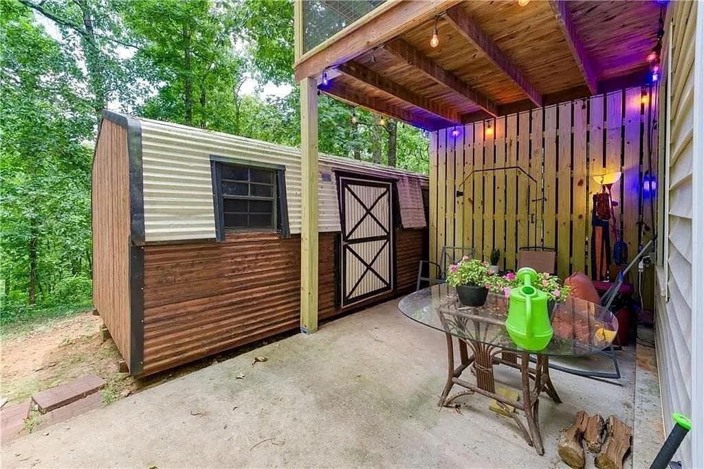 4 bedroom, 3 bathroom, 2,800 sq ft single family residence for rent at 7591 S Chestatee Street, Dahlonega, GA 30533 for $2,750 a month — photo 7