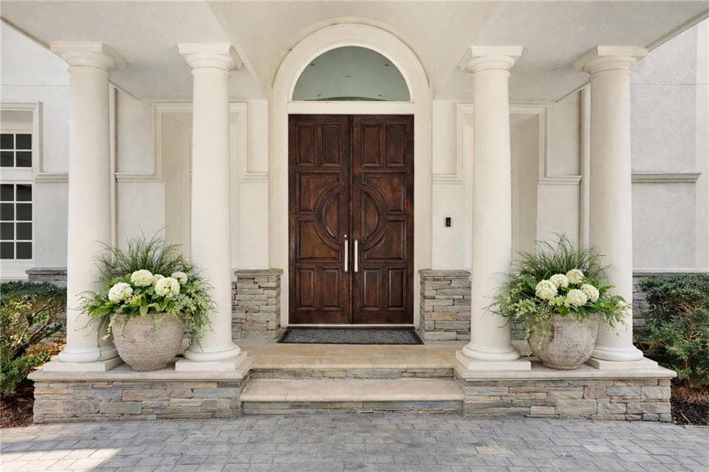 6 bedroom, 9 bathroom, 13,914 sq ft single family residence under contract at 510 Covington Cove, Johns Creek, GA 30022 — photo 4
