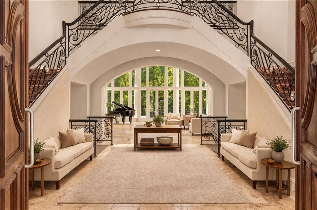 6 bedroom, 9 bathroom, 13,914 sq ft single family residence under contract at 510 Covington Cove, Johns Creek, GA 30022 — photo 5