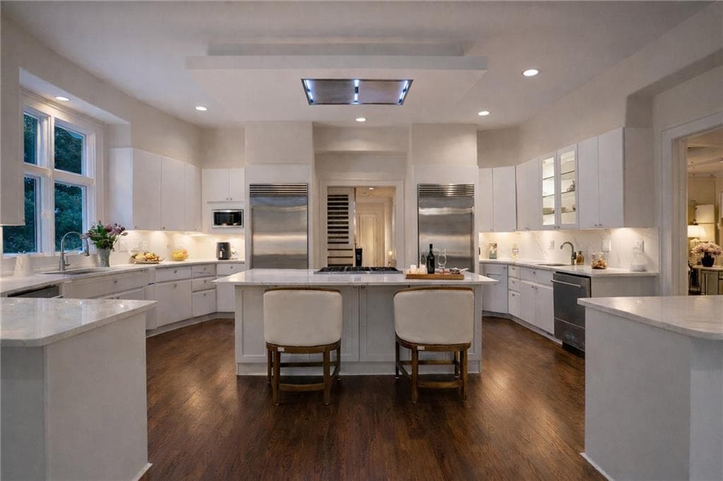 6 bedroom, 9 bathroom, 13,914 sq ft single family residence under contract at 510 Covington Cove, Johns Creek, GA 30022 — photo 9