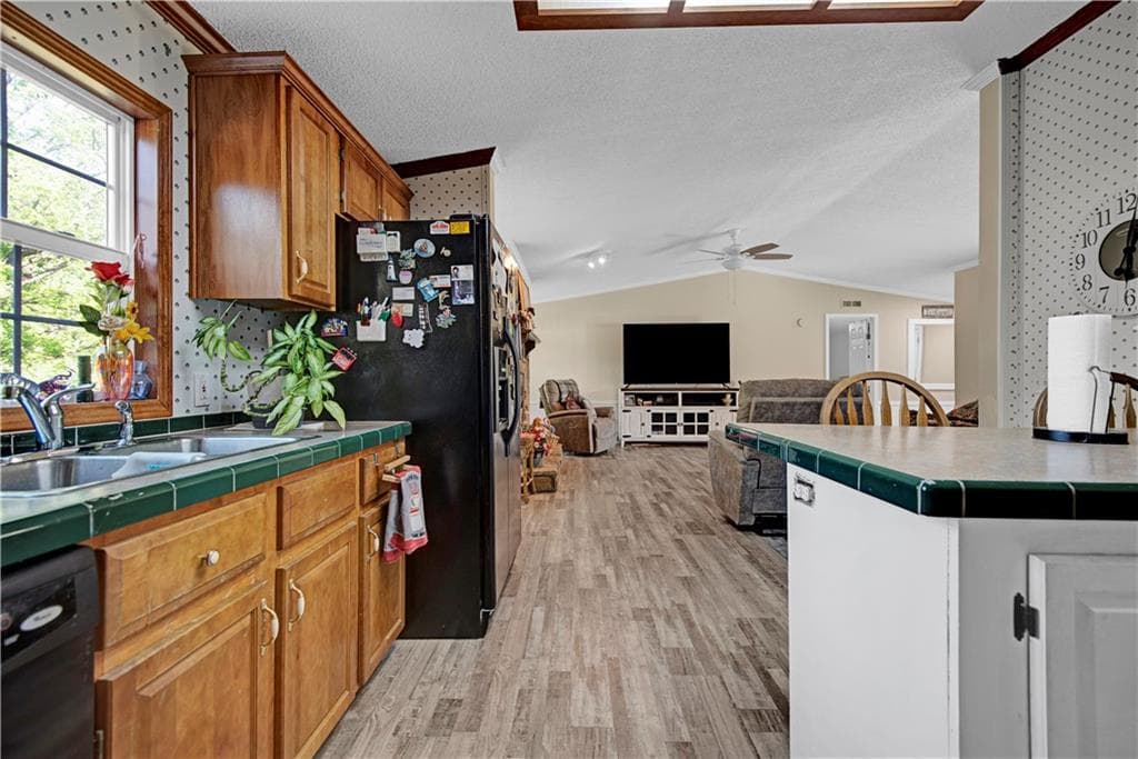 3 bedroom, 2 bathroom, 1,792 sq ft single family residence for sale at 4940 Flat Creek Road, Oakwood, GA 30566 — photo 6