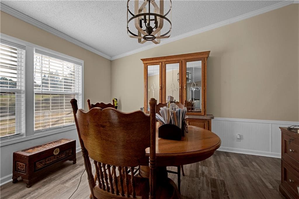3 bedroom, 2 bathroom, 1,792 sq ft single family residence for sale at 4940 Flat Creek Road, Oakwood, GA 30566 — photo 9