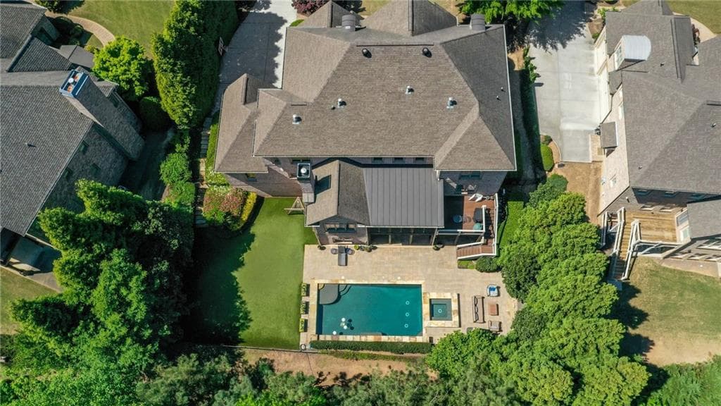 6 bedroom, 7 bathroom, 7,065 sq ft single family residence for sale at 1670 Cone Flower Way, Suwanee, GA 30024 — photo 2