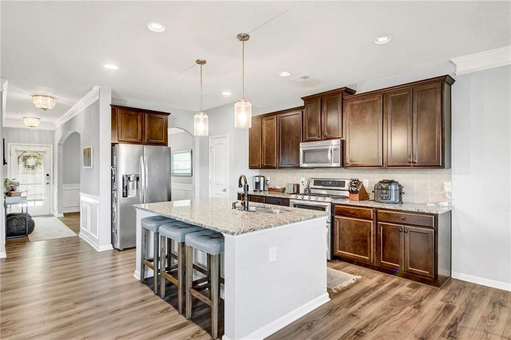 4 bedroom, 4 bathroom, 3,633 sq ft single family residence under contract at 170 Cornerstone Circle, Woodstock, GA 30188 — photo 7