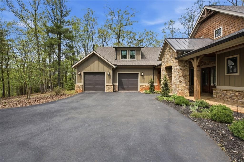 3 bedroom, 4 bathroom, 3,405 sq ft single family residence for sale at 83 Summit Drive, Big Canoe, GA 30143 — photo 5