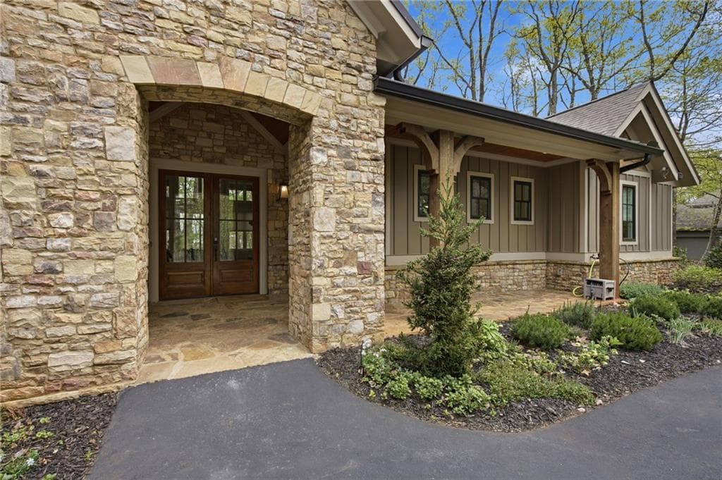 3 bedroom, 4 bathroom, 3,405 sq ft single family residence for sale at 83 Summit Drive, Big Canoe, GA 30143 — photo 6