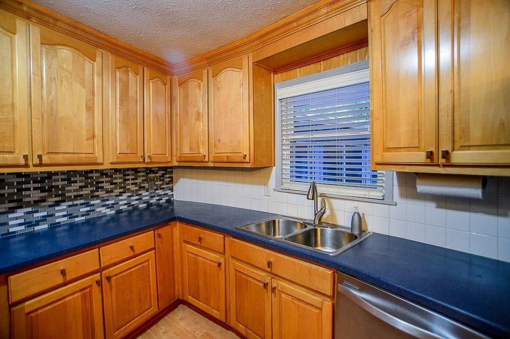 3 bedroom, 3 bathroom, 1,973 sq ft single family residence for sale at 240 Chappell Road, Dawsonville, GA 30534 — photo 9