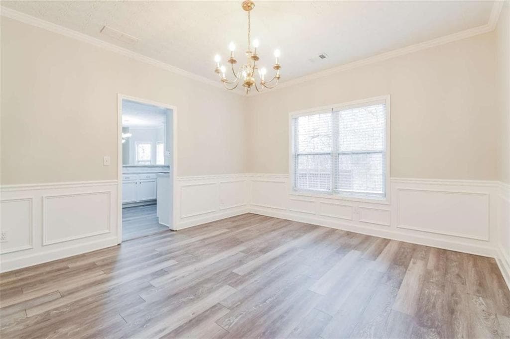 5 bedroom, 3 bathroom, 2,495 sq ft single family residence for sale at 3167 Claridge Drive, Conyers, GA 30094 — photo 8
