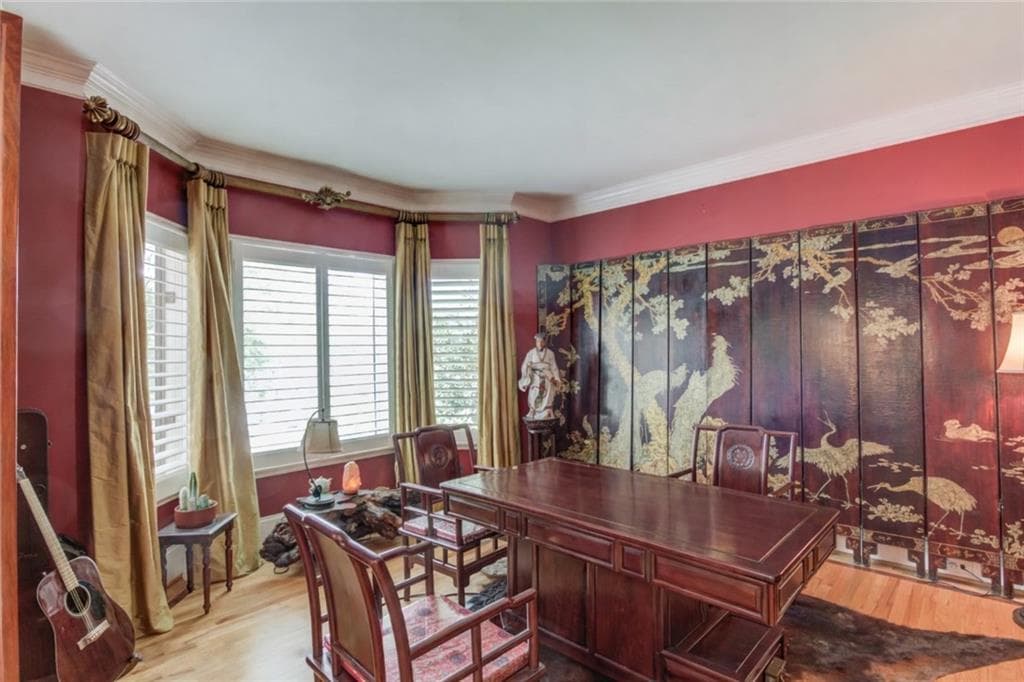 5 bedroom, 7 bathroom, 6,369 sq ft single family residence for sale at 2043 Burgundy Drive, Braselton, GA 30517 — photo 9