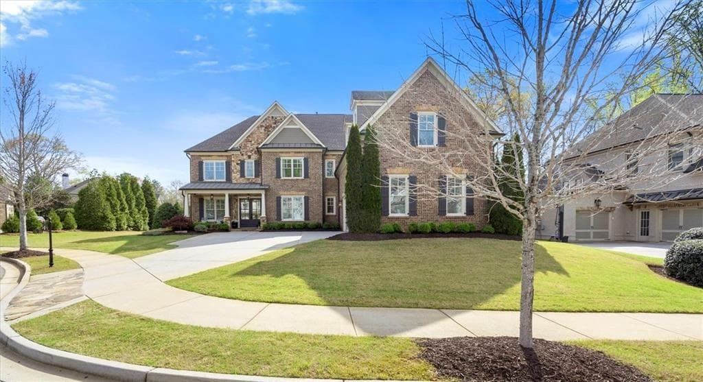 6 bedroom, 6 bathroom, 4,836 sq ft single family residence sold at 12734 Ruths Farm, Alpharetta, GA 30004