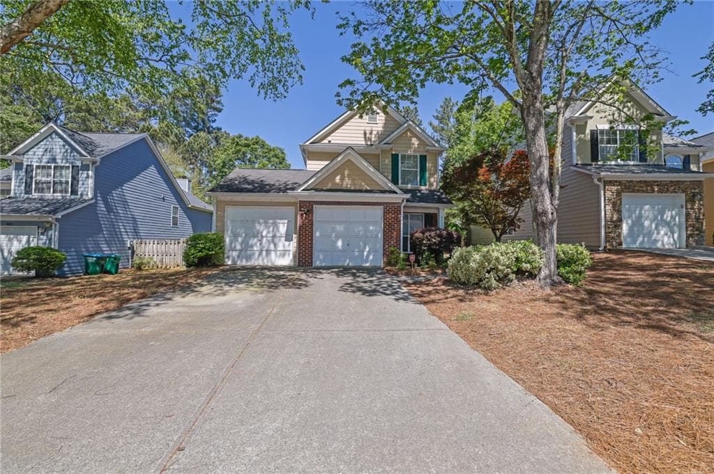 3 bedroom, 3 bathroom, 1,724 sq ft single family residence for sale at 4095 Beaver Oaks Drive, Duluth, GA 30096 — photo 2