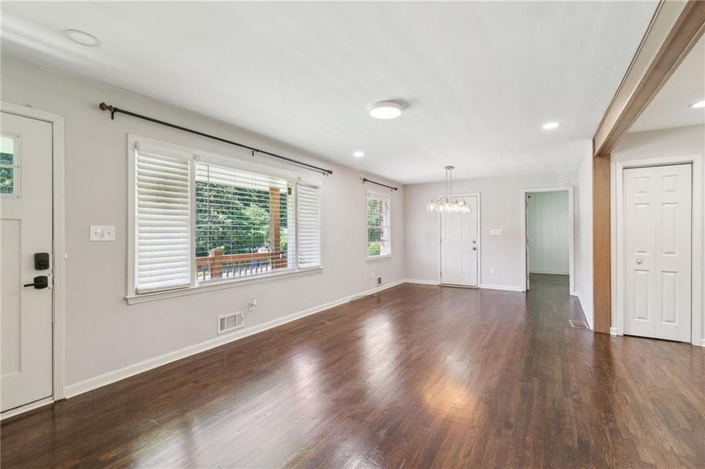 4 bedroom, 4 bathroom, 3,258 sq ft single family residence under contract at 1652 DETROIT Avenue, Atlanta, GA 30314 — photo 3