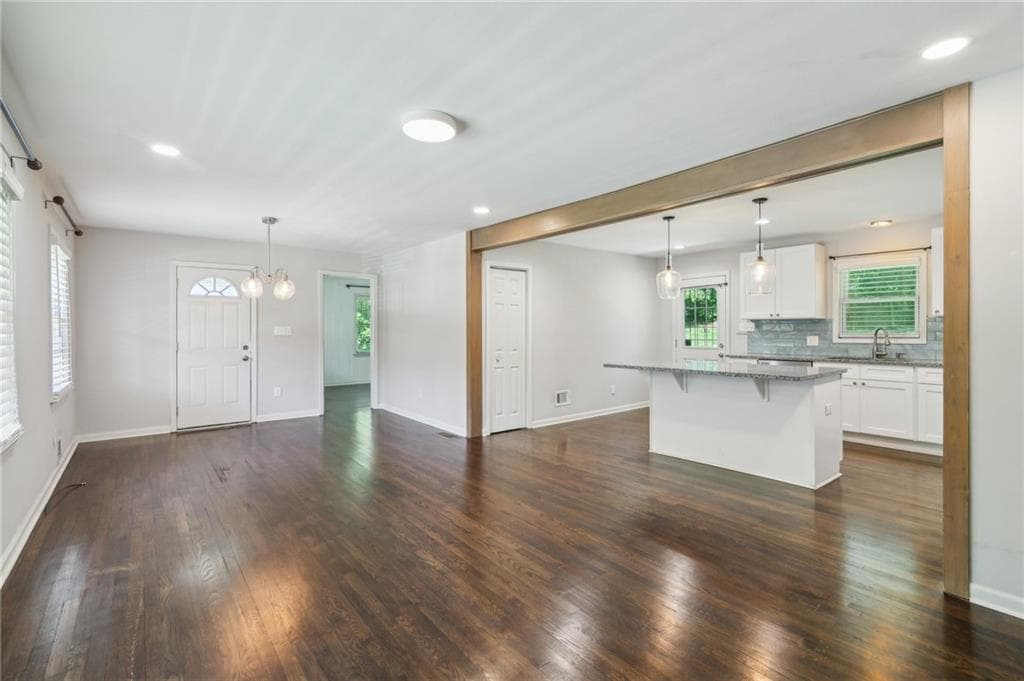 4 bedroom, 4 bathroom, 3,258 sq ft single family residence under contract at 1652 DETROIT Avenue, Atlanta, GA 30314 — photo 4