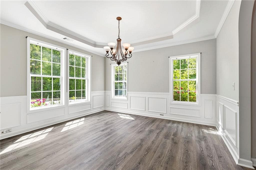 5 bedroom, 3 bathroom, 3,128 sq ft single family residence for sale at 3713 The Great Drive, Atlanta, GA 30349 — photo 8