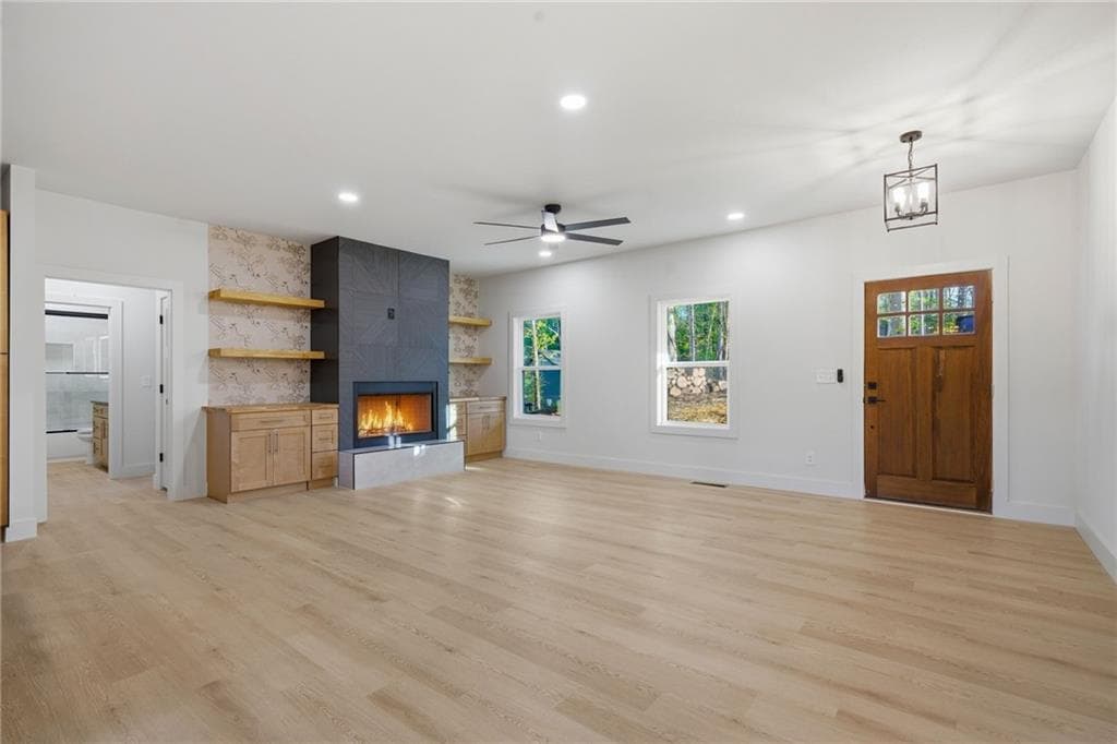 3 bedroom, 2 bathroom, 1,549 sq ft single family residence for sale at 322 Elmwood Circle, Ellijay, GA 30540 — photo 5