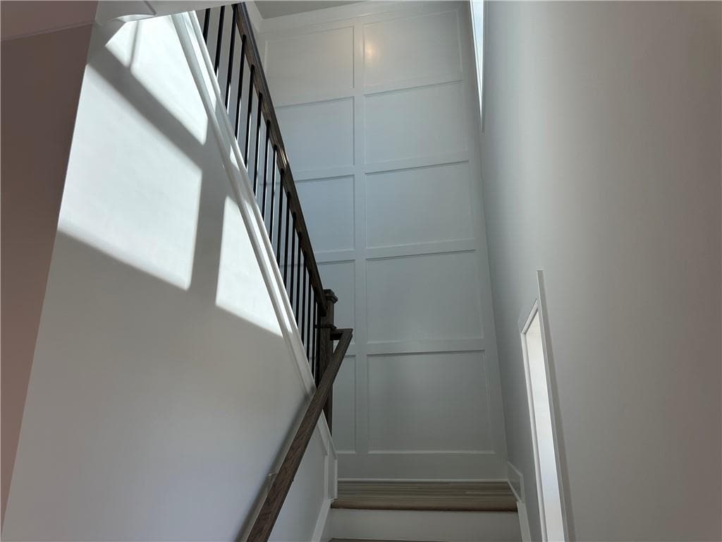 4 bedroom, 4 bathroom, 2,417 sq ft single family residence for sale at 112 Rose Lake Court, Hoschton, GA 30548 — photo 6